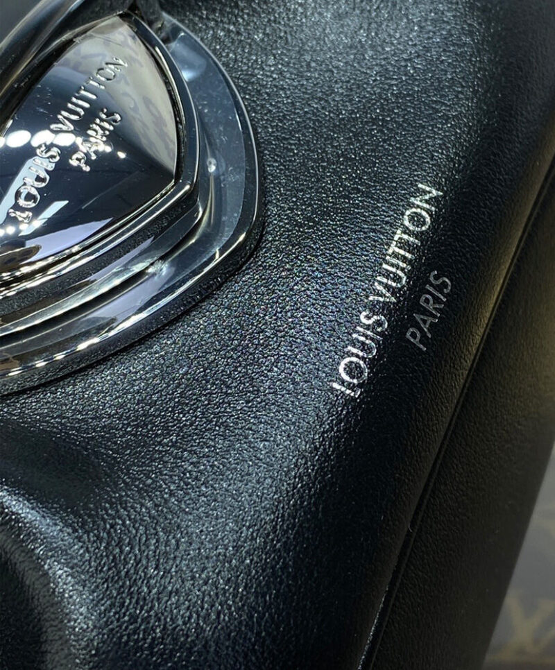 Louis Vuitton Sunset Vibe M12192 Black